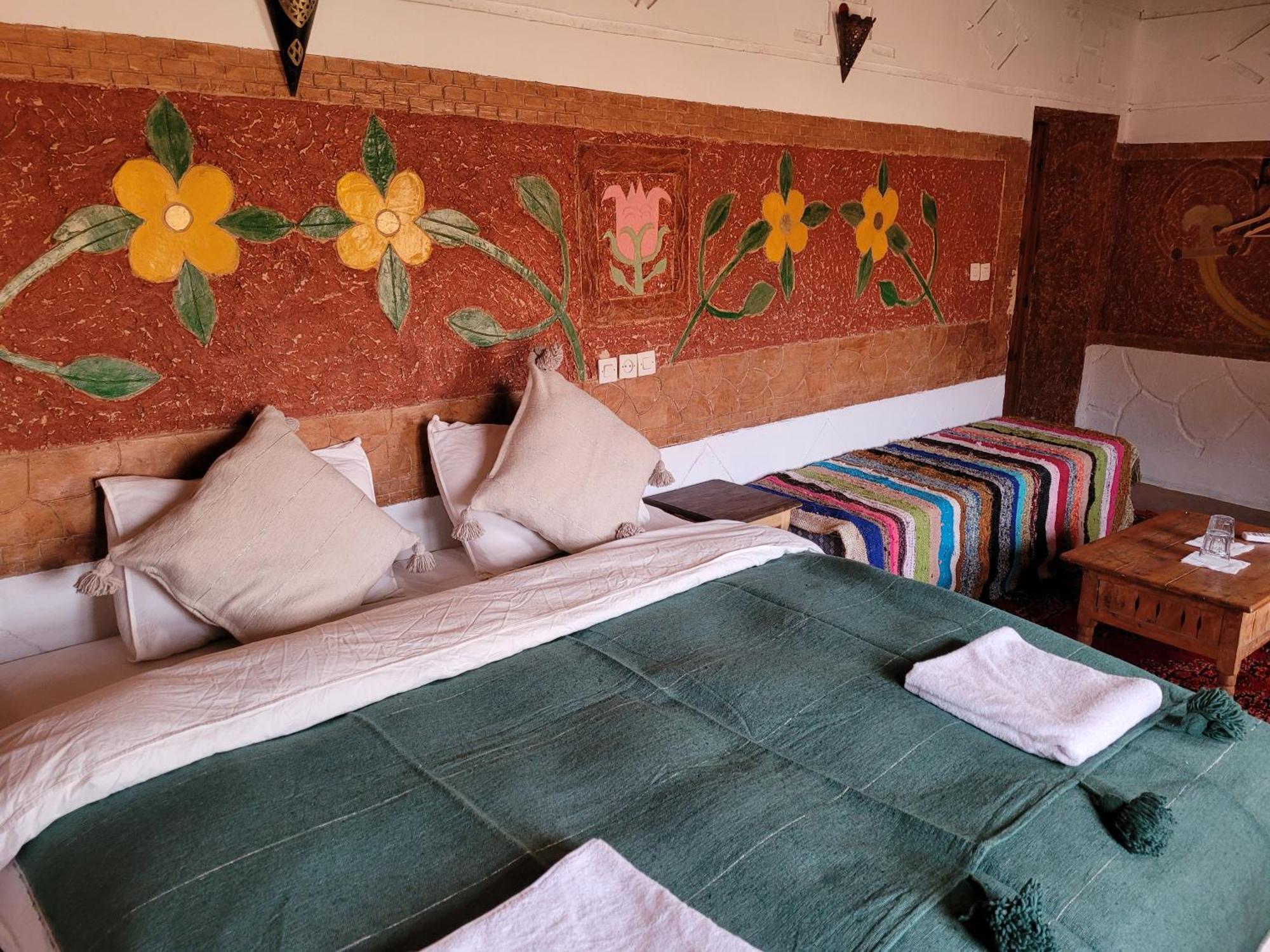 Hotel Kasbah Chems Kelaat-M'Gouna Habitación foto